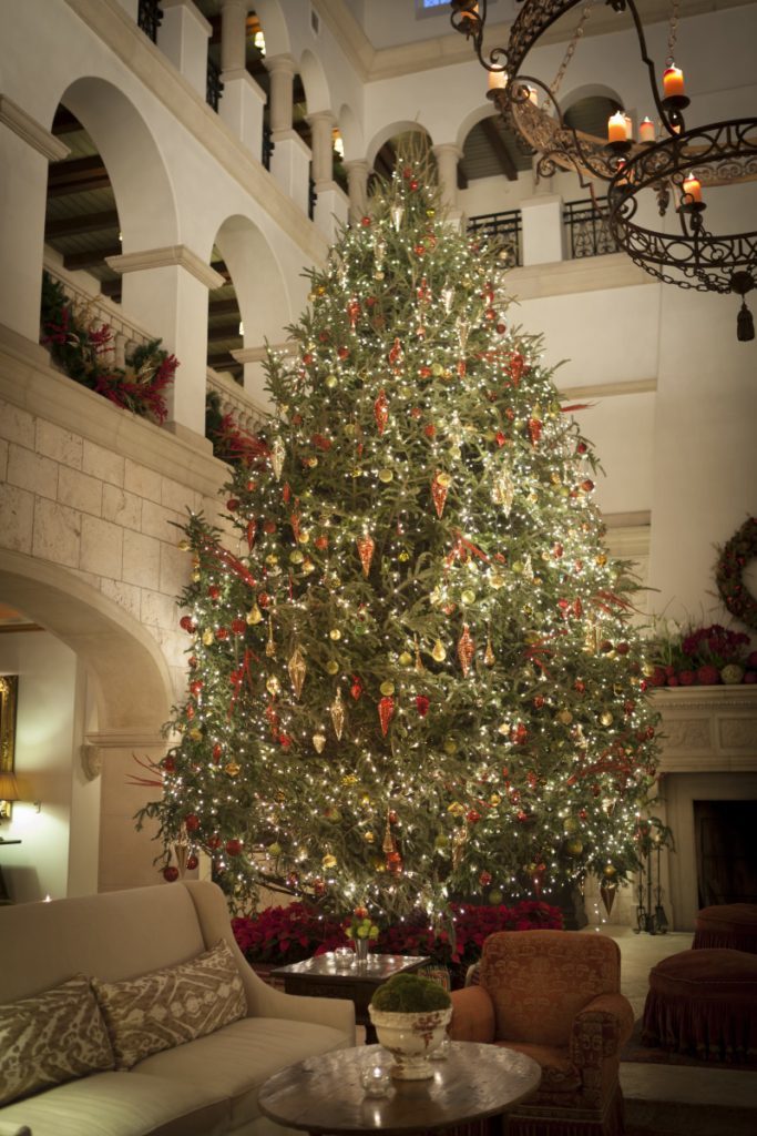the 17 best christmas hotels luxe recess the 17 best christmas hotels luxe recess
