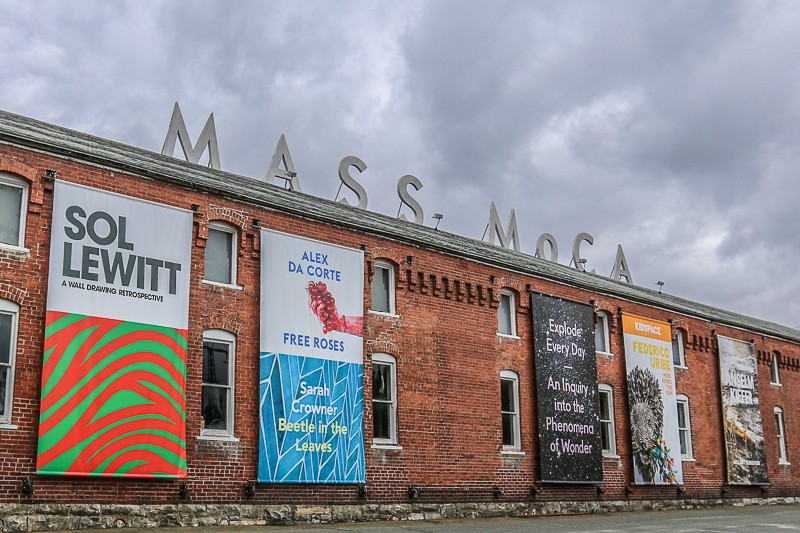 Mass MoCA | North Adams, MA | Jaclyn & Matthew | Melanie Ruth Photography