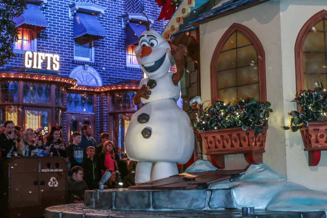 Why Mickey's Very Merry Christmas Party is Totally Worth It