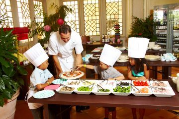 11 Luxury Hotels That Offer Cooking Vacations For Families