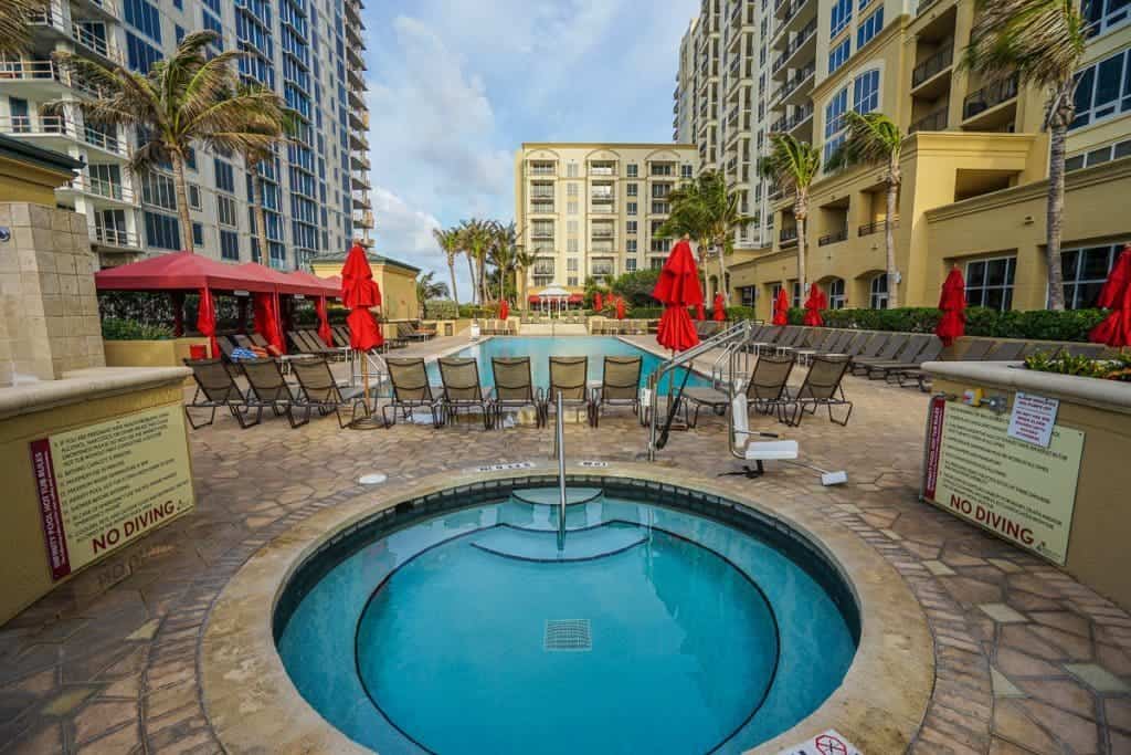 Marriott Singer Island Pool