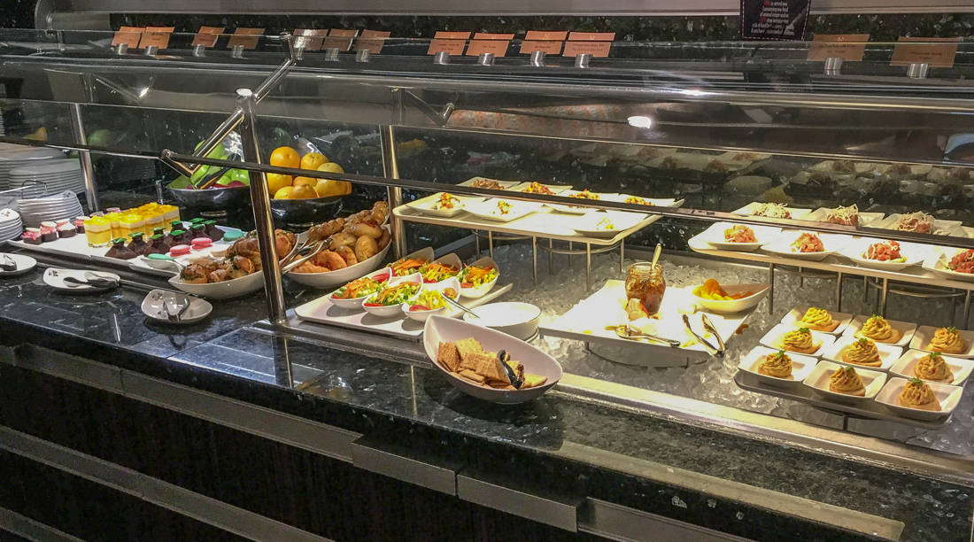 disney cruise concierge lounge food