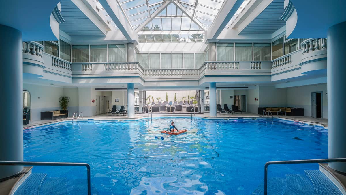 trianon palace pool