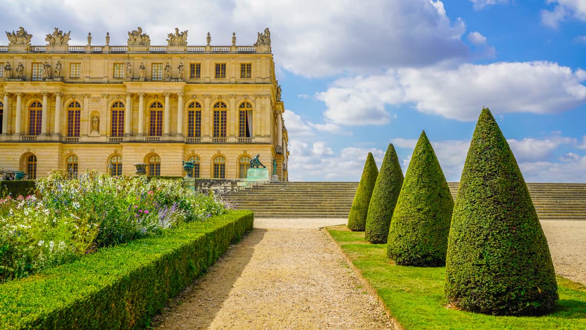 Paris To Versailles Gardens