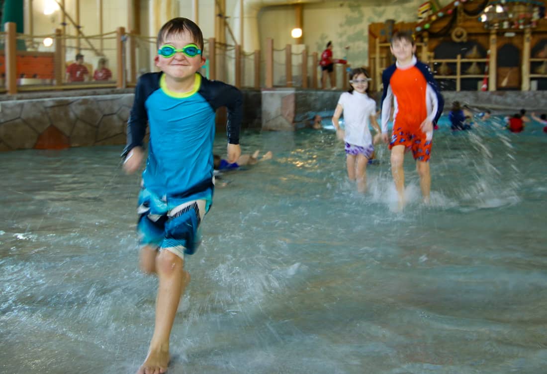 Great Wolf Lodge Wave Pool