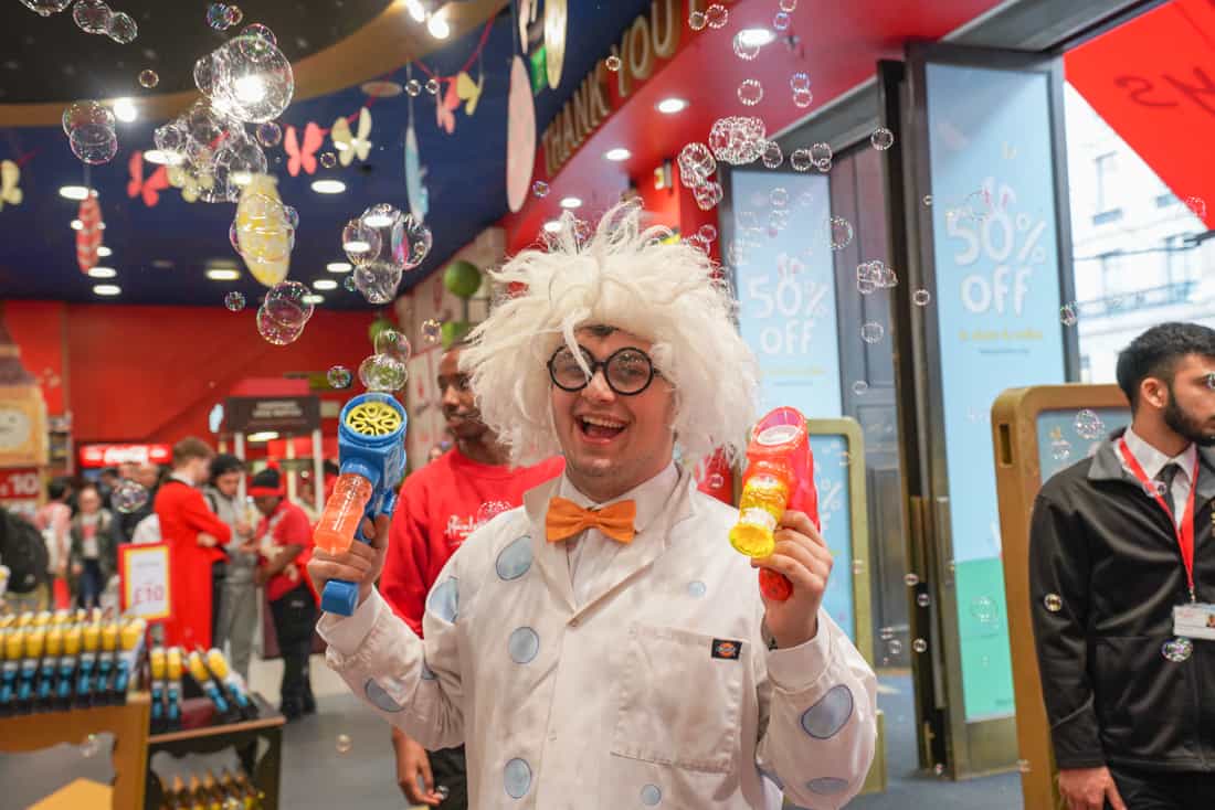 hamleys vip tour