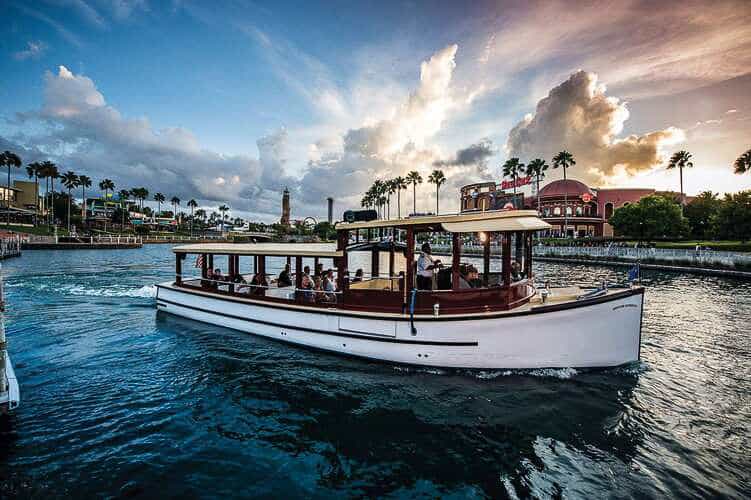 Universal Orlando water taxi to the theme parks